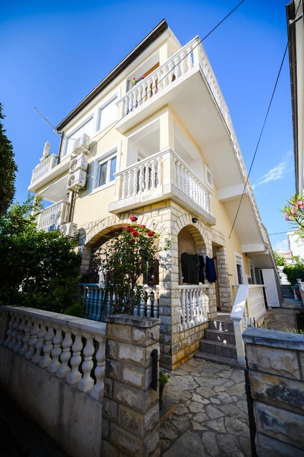 Apartmani Milka Zadar Eksteriør billede